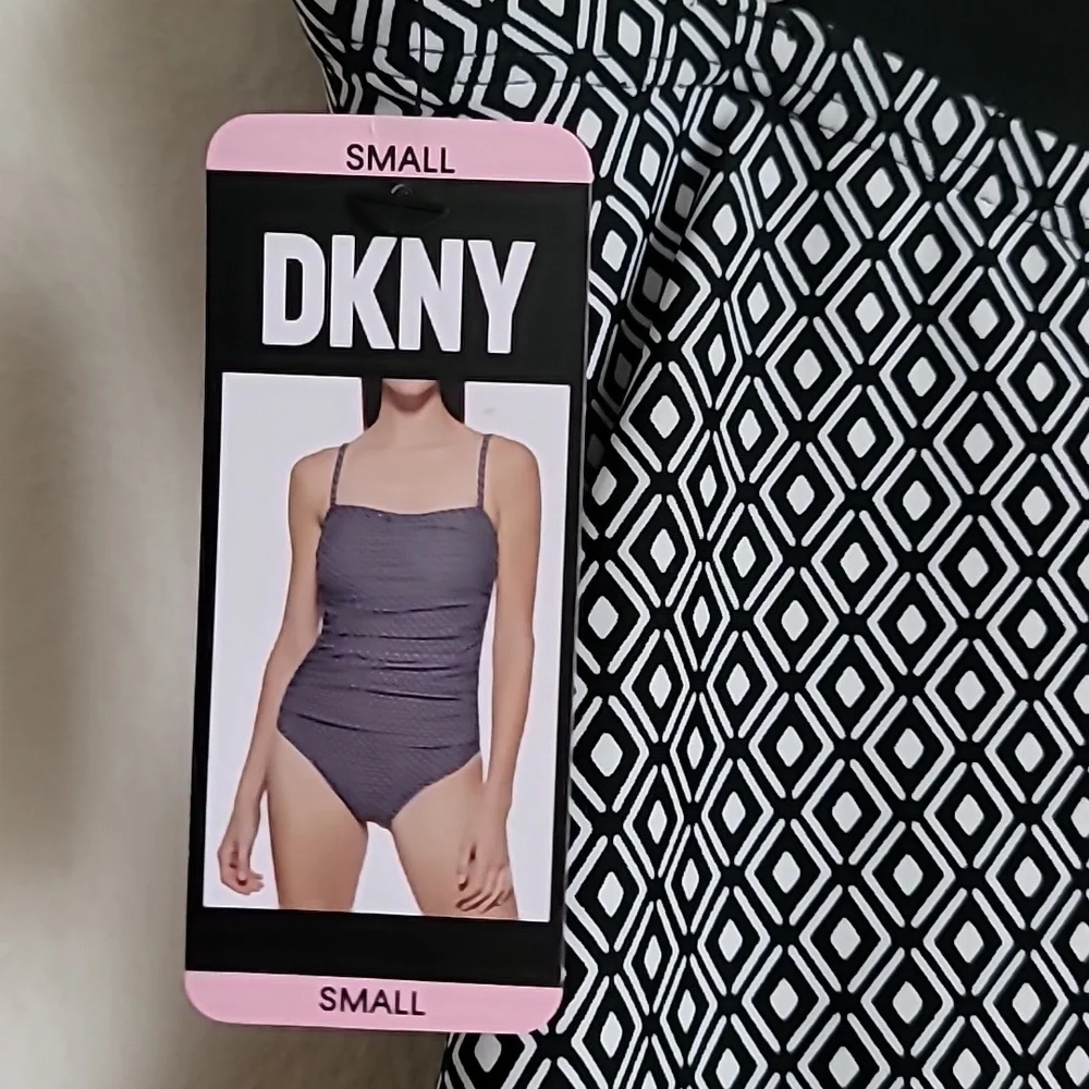 New DKNY One Piece Black and White Geometric Swim Suit Small
